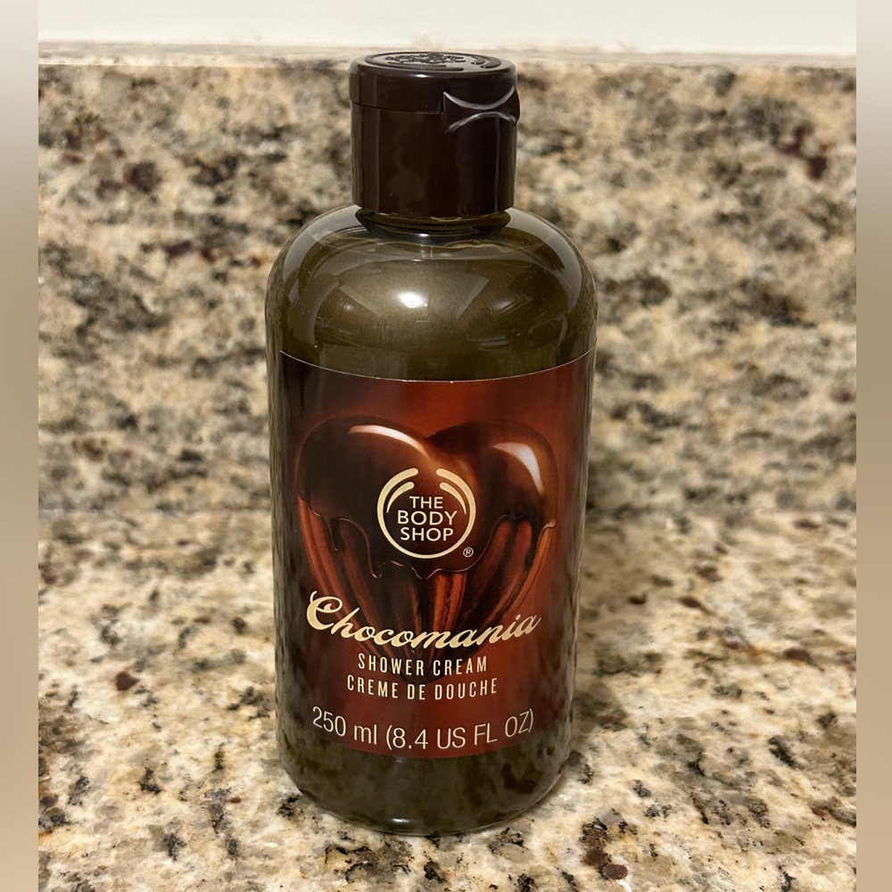 The Body Shop Chocomania Shower Cream NEW